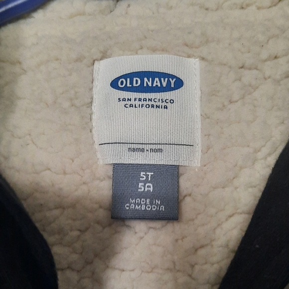 Old Navy Sherpa-Lined Hoodie - Picture 2 of 2
